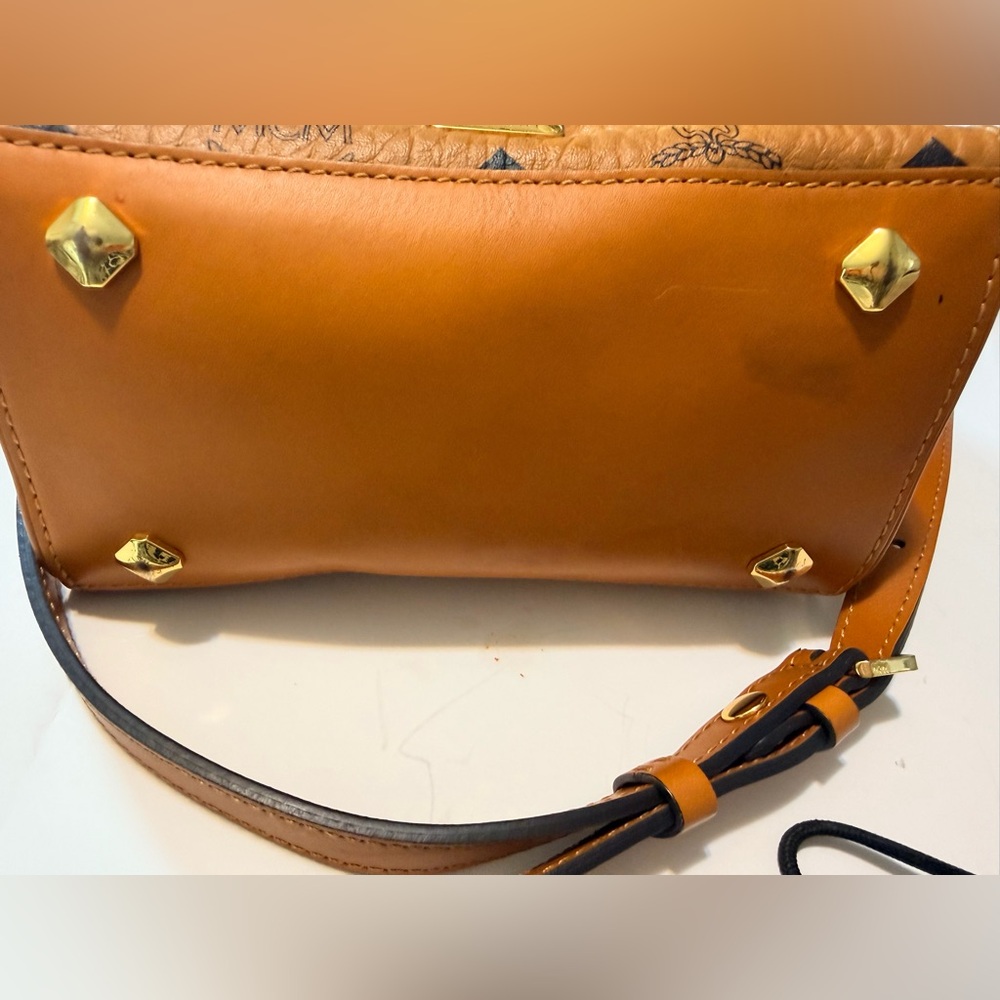 MCM mini Kelly Visetos logogram Crossbody handbag - Picture 7 of 16